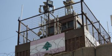 Lebanese Army Shuts Down Six Border Crossings on Syrian Border