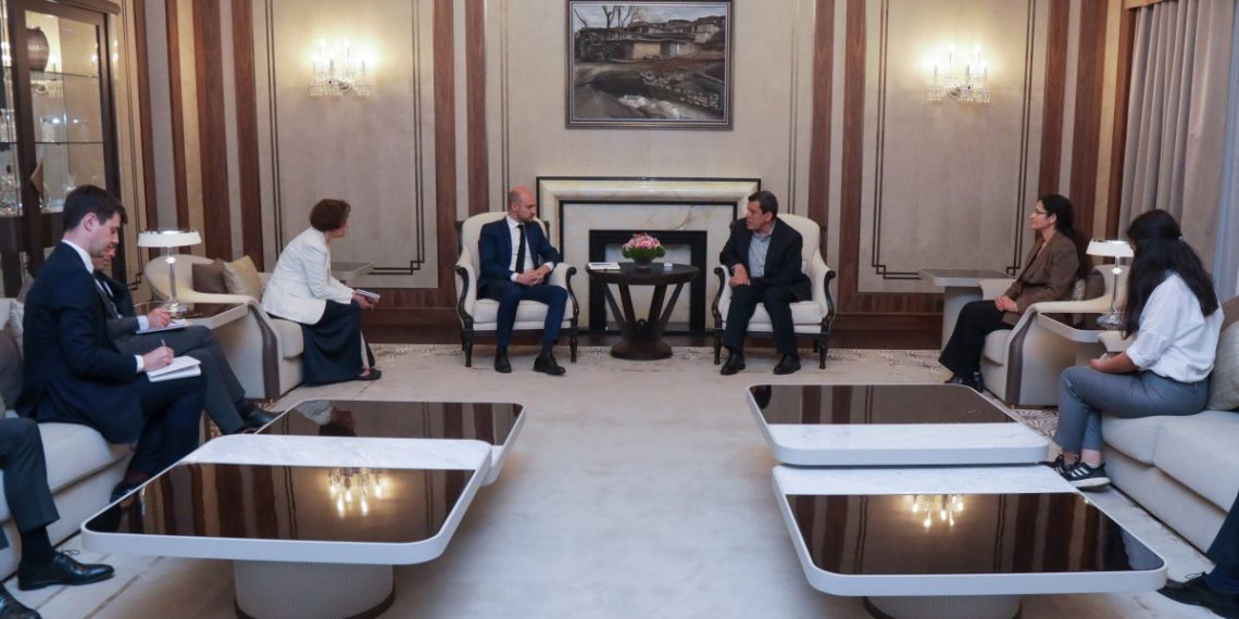 French Foreign Minister Meets SDF Commander, Kurdish Official in Iraqi Kurdistan