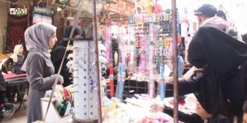 Bread, Wages, and a Failing Lira: Syrians Face Mounting Economic Despair  