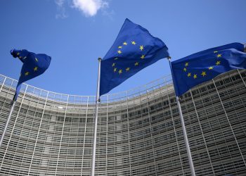 EU Sanctions Syrian Militia Leaders, Lifts Most Sanctions on Damascus
