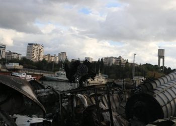 Israeli Warplanes Launch Airstrikes in Western Syria