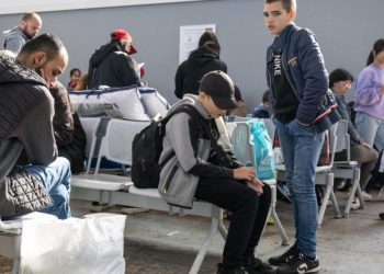 Germany Divided Over Deportations of Syrian Refugees