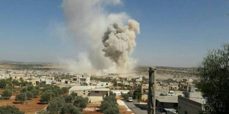 قوات الحكومة تقصف بالمدفعية قرى بريفي حلب وإدلب