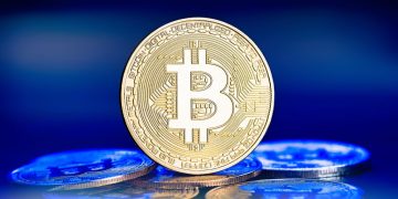 البيتكوين تهوي لفترة قصيرة بنحو 85%