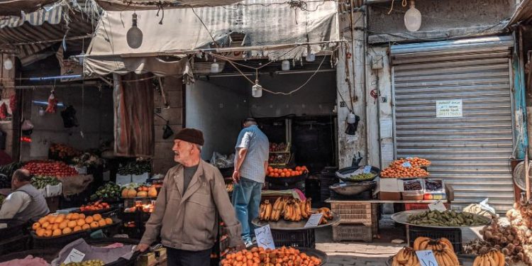 خبير اقتصادي: حركة الأسواق بدمشق الأقل منذ 50 عاماً
