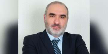 محلل لبناني: الحرب الكبرى مع إسرائيل “قادمة” والحكومة “دون المستوى”