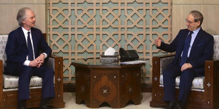 بيدرسون يجدد دعوة دمشق للمشاركة باجتماعات اللجنة الدستورية