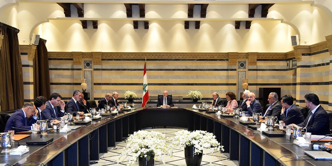 سنلجأ لمجلس الأمن.. لبنان يستنكر استهداف اليونيفيل