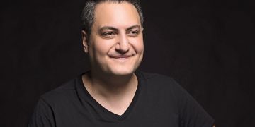 الصحفي طاهر بركة (مجلة زهرة الخليج)