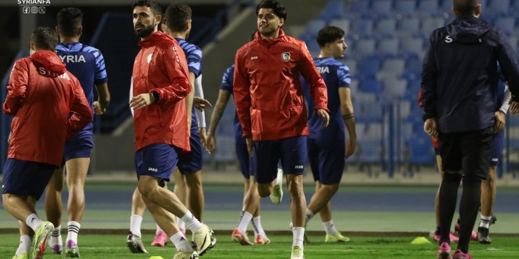 محمود داوود إلى منتخب سوريا مجدداً