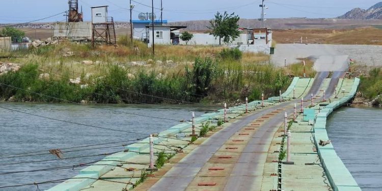 عودة معبر حدودي شرقي سوريا للعمل بعد إنهاء ترميم الجسر