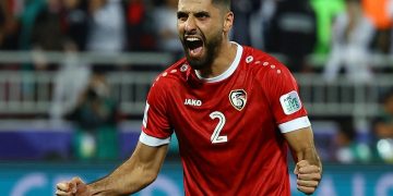 لاعب سوري يواجه برشلونة في مباراة رسمية