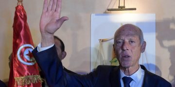 الرئيس التونسي ينوي خوض الإنتخابات الرئاسية للمرة الثانية