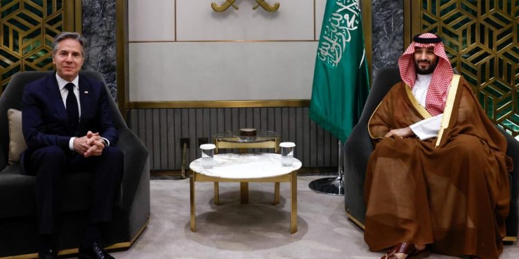 بلينكن يزور السعودية مع تراجع فرص التطبيع بين المملكة وإسرائيل