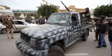 ليبيا.. مواجهات عسكرية بين مسلحين في طرابلس