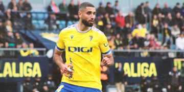 السوري أيهم أوسو يدخل التاريخ مجدداً من بوابة برشلونة