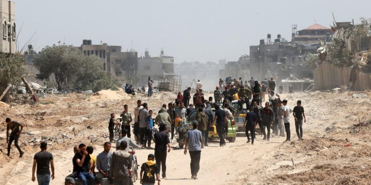 أوساط إسرائيلية تدين حادثة دهس متظاهرين مناهضين لنتنياهو