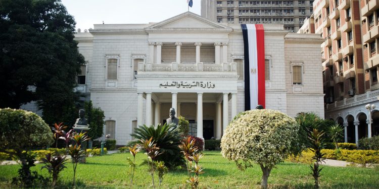 محكمة مصرية تحسم الجدل حول ملف النقاب في المدارس