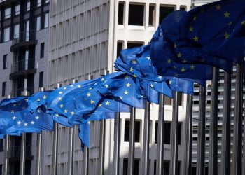 المفوضية الأوروبية تفتح تحقيقاً حول الأجهزة الطبية الصينية