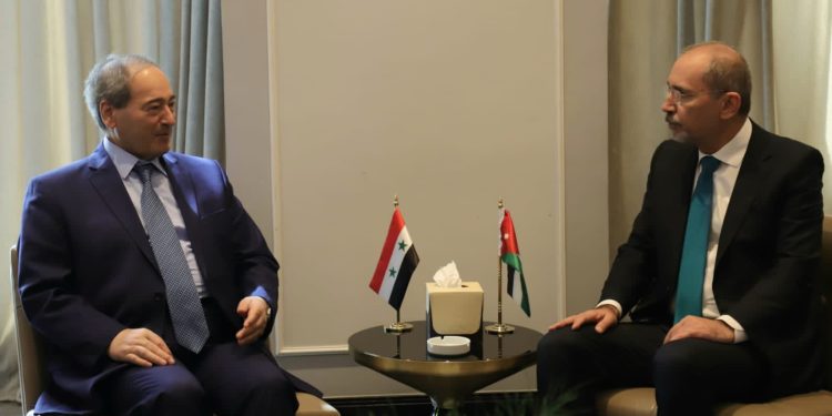 تأجيل اجتماعات لجنة الاتصال العربية إلى موعد غير محدد