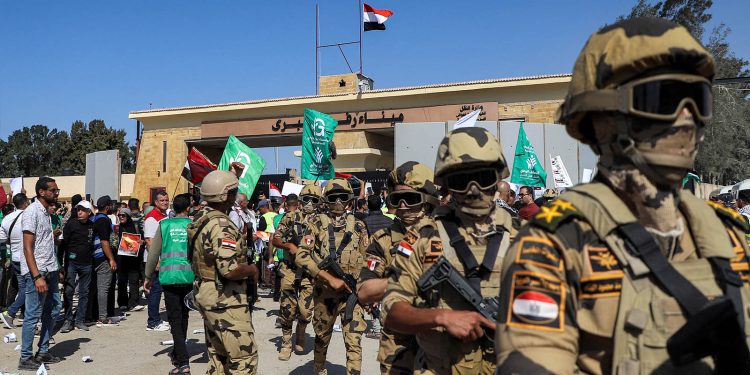 مصر ترفع جاهزية قواتها إلى الحالة القصوى