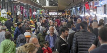 التضخم يزداد 70% سنوياً في تركيا