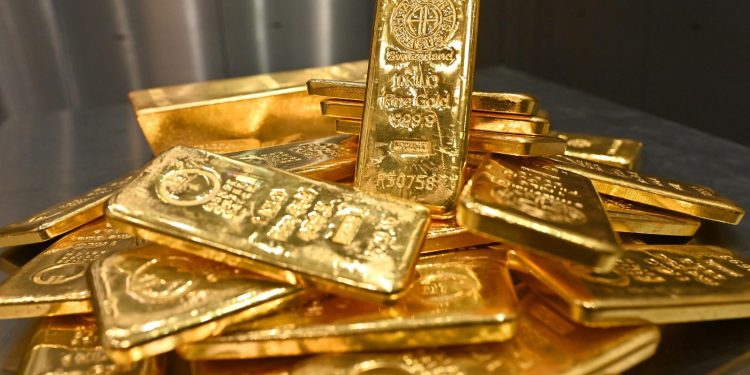 ارتفاع أسعار الذهب من أدنى مستوى في أسبوعين