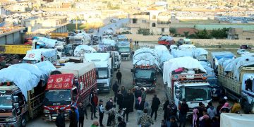 تهجير أكثر من 400 سوري “بشكل قسري” من لبنان