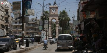 ساحة الساعة وسط مدينة إدلب شمال غربي سوريا (963+)