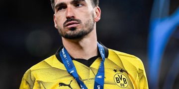 ماتس هوملز يغادر بوروسيا دورتموند بعد أكثر من عقد