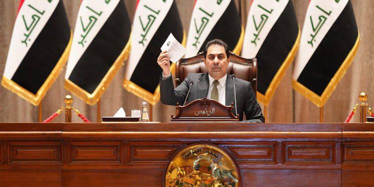 برلمانية عراقية تنشق عن “دولة القانون”… والسبب غريب
