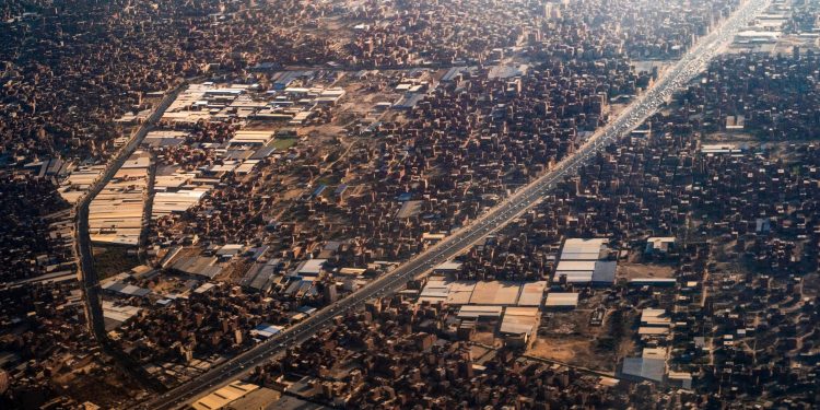 النشاط غير النفطي في مصر يسجل أفضل قراءة منذ أغسطس 2021