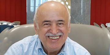 أسعد فضة يتألق بجائزة الدولة التقديرية لعام 2024