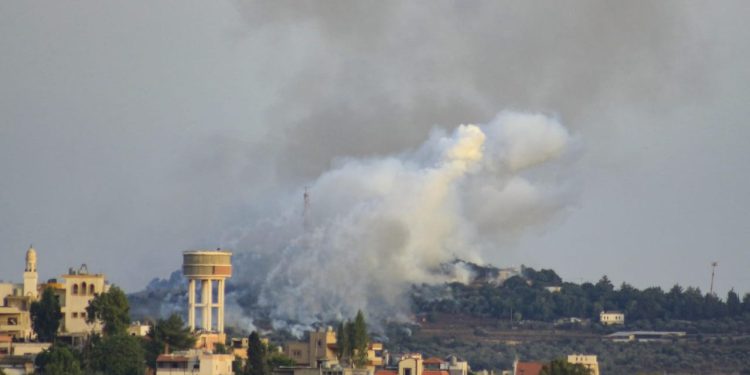 “حزب الله” يتعرض لهجمات إسرائيلية في لبنان