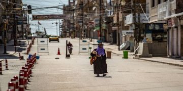 معاناة الأمبيرات: كيف يُجبر أهالي القامشلي على دفع ثمن باهظ من أجل الكهرباء؟