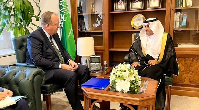 الخارجية السعودية تبحث الأوضاع في سوريا مع مسؤولين من الأمم المتحدة وروسيا