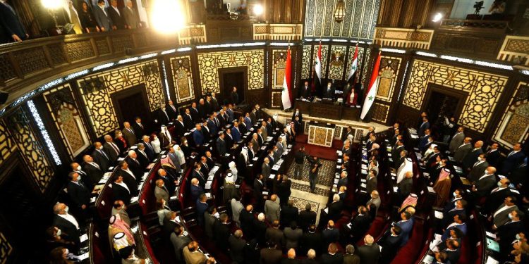 انتخابات برلمان الحكومة السورية تنطلق ومقاطعات لافتة في عدة محافظات