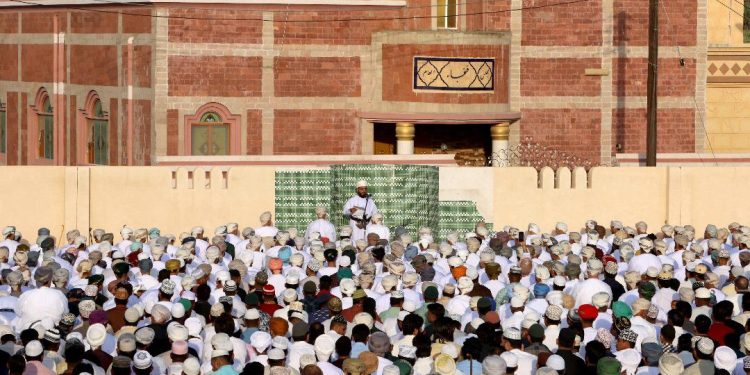 “داعش” يتبنى “هجوم المسجد” في سلطنة عمان