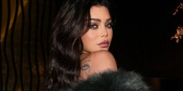 هيفاء وهبي ممنوعة من الغناء والتمثيل في مصر… فكيف ردت؟