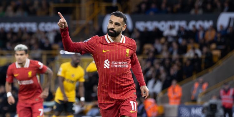 الدوري السعودي يجهز عرضاً فلكياً لضم محمد صلاح