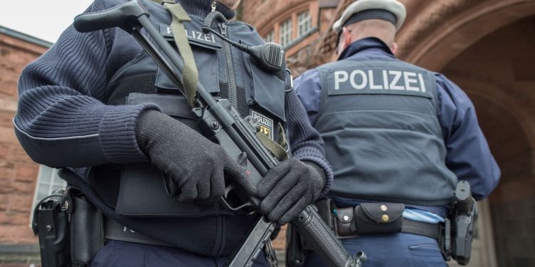 ألمانيا تشدّد الحماية الشخصية لكبار السياسيين