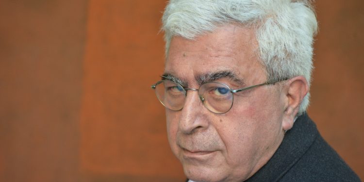 إلياس خوري يغادر عالم الرواية إلى الأبد