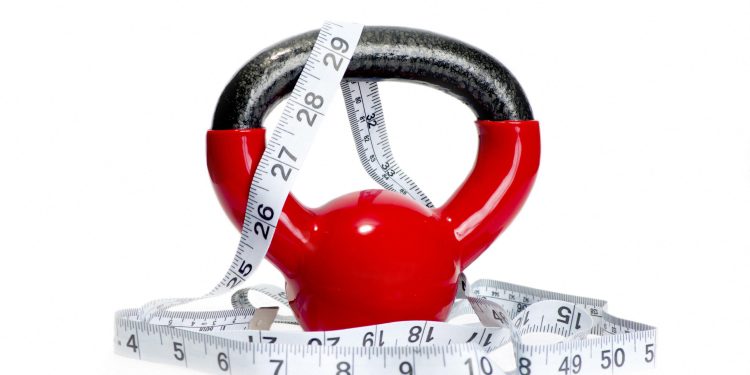 كيف تواجه صعوبات إنقاص الوزن.. أخصائيون ينصحون