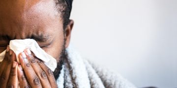 مشروبات ساخنة ينصح بها الأطباء للشفاء من الزكام