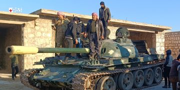 عناصر من فصائل المعارضة بريف حلب شمالي سوريا (963+)