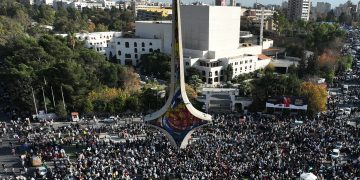 الدستور واللامركزية الإدارية.. الهجري يدعو لمؤتمر وطني شامل في سوريا