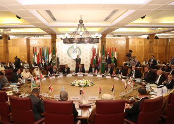 الجامعة العربية تدين وإيران ترفض اتهامات بتدخلها في سوريا 