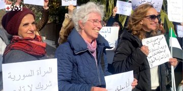 أرناؤوط يثير عاصفة من الغضب.. هل تُقصى المرأة من مستقبل سوريا؟