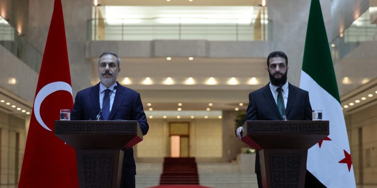 ماذا وراء زيارة وزير الخارجية التركي هاكان فيدان لدمشق؟