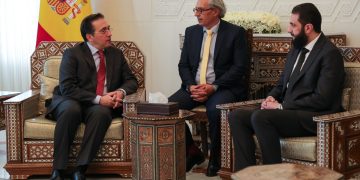 الشرع يلتقي وزير الخارجية الإسباني في دمشق